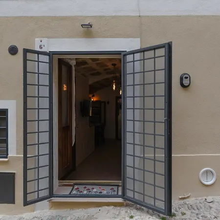 Poma De Casa - Carrero Del Carmen